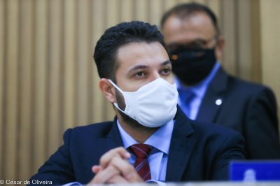 César de OLiveira-8976.jpg