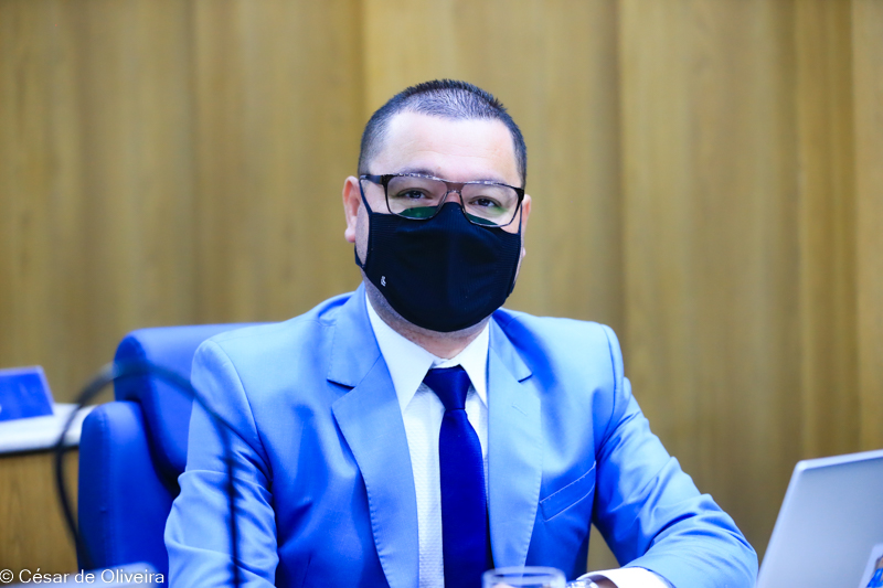 César de OLiveira-9010.jpg