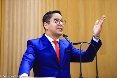 César de OLiveira-9019.jpg