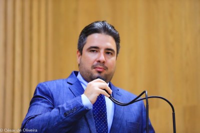 César de OLiveira-9032.jpg