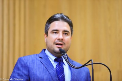 César de OLiveira-9036.jpg