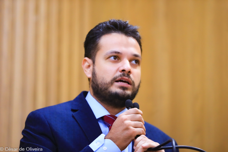 César de OLiveira-9047.jpg