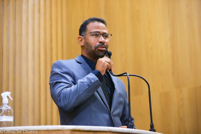 César de OLiveira-9060.jpg