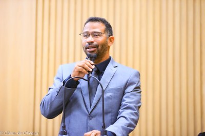 César de OLiveira-9069.jpg