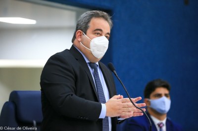 César de OLiveira1-9097.jpg