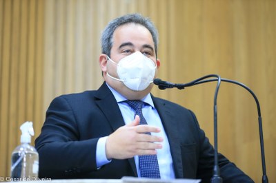 César de OLiveira1-9100.jpg