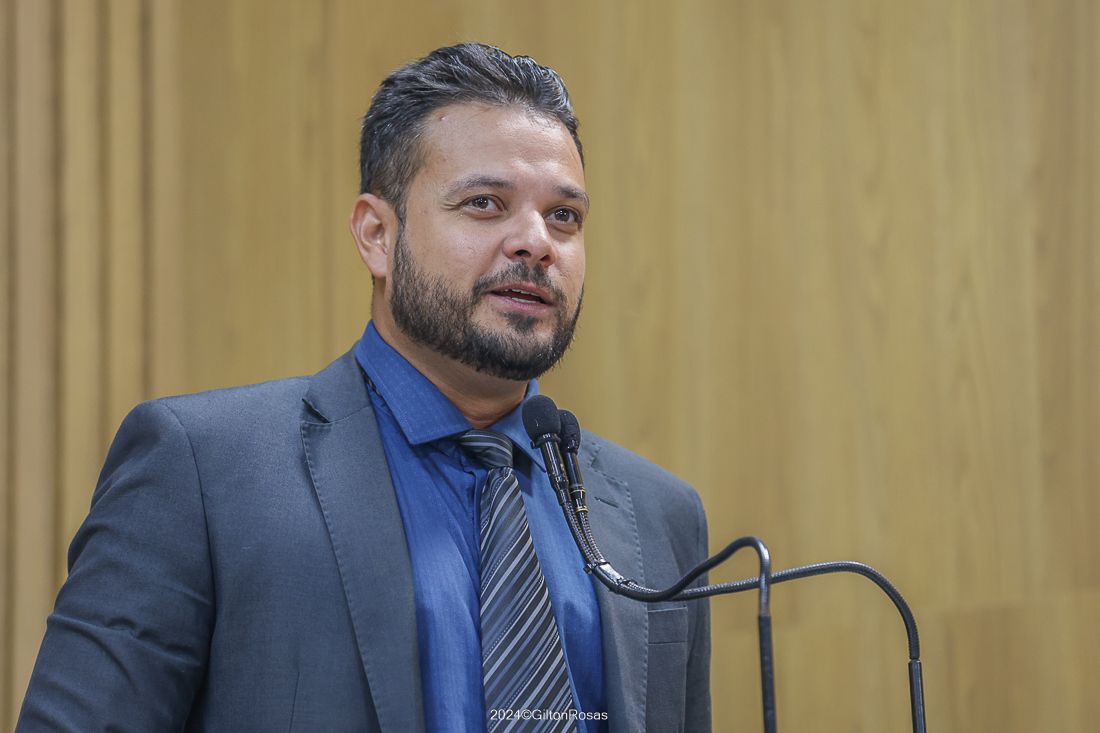 G.Rosas-8445.jpg