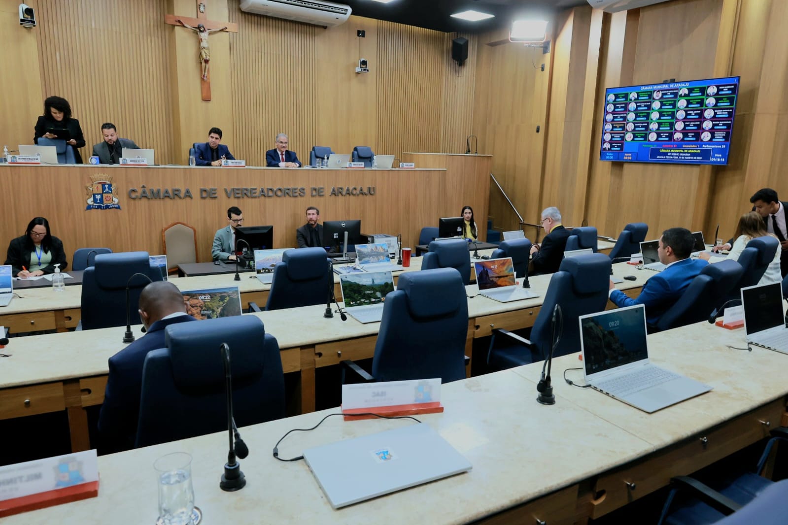 WhatsApp Image 2025-08-19 at 09.35.54 (3).jpeg