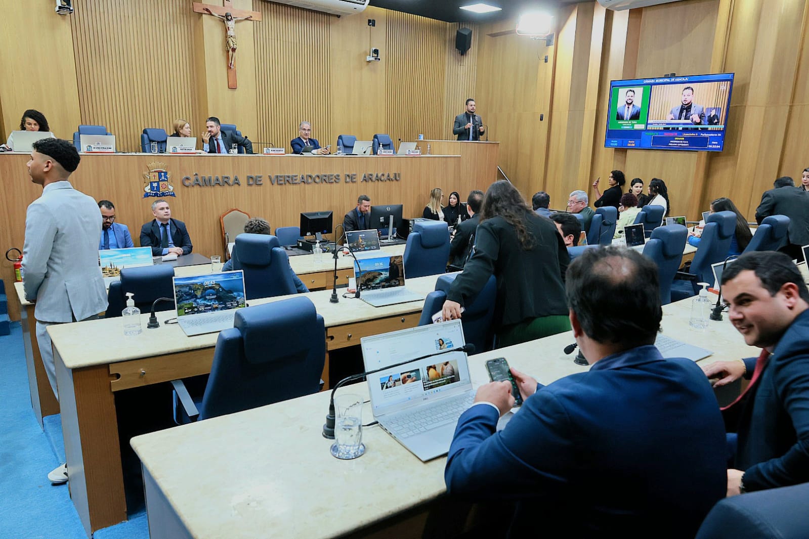 WhatsApp Image 2025-08-27 at 09.52.03 (2).jpeg