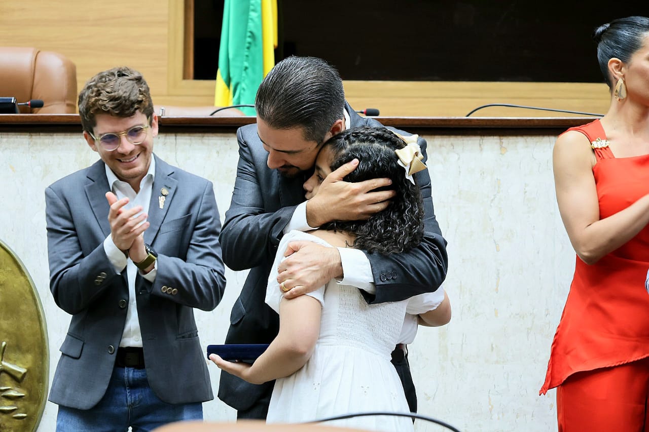 Prêmio de Poesia  (10).jpeg