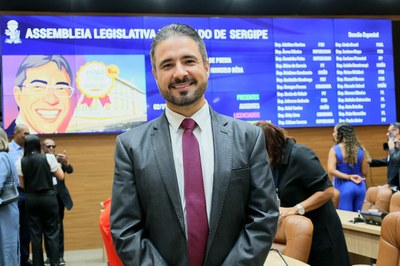 Prêmio de Poesia  (3).jpeg