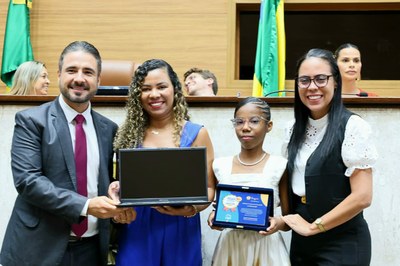 Prêmio de Poesia  (32).jpeg