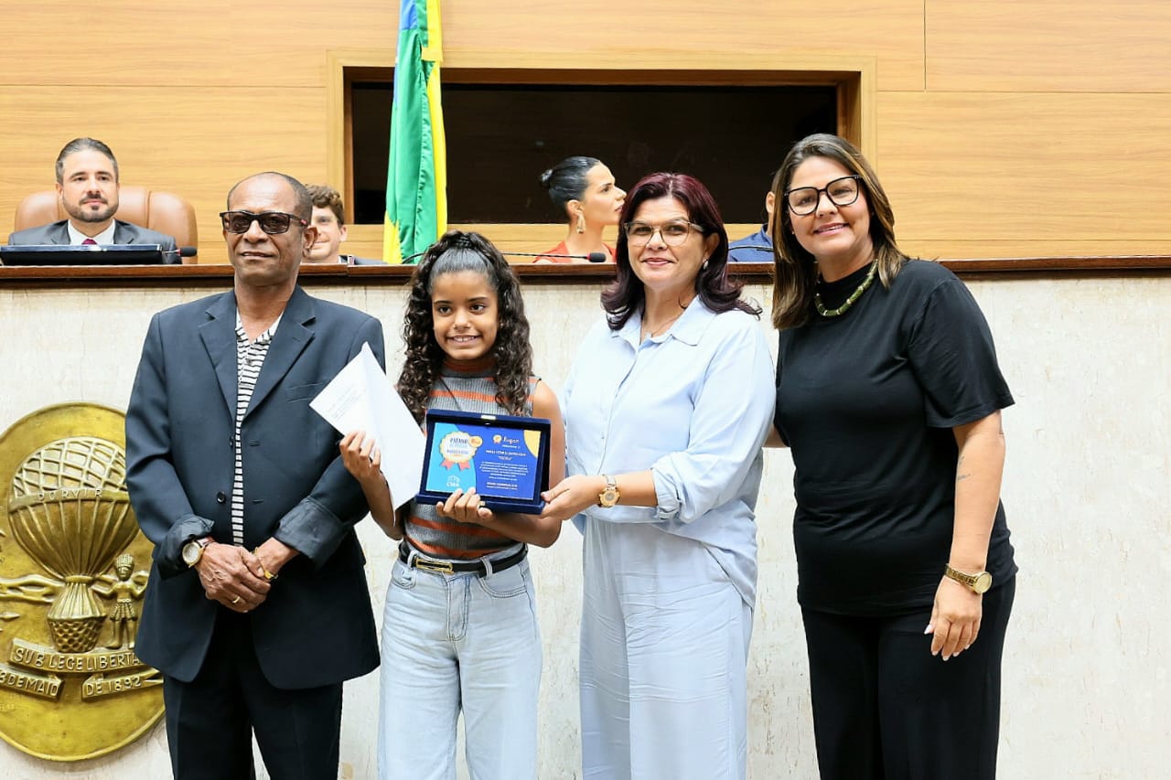 Prêmio de Poesia  (35).jpeg