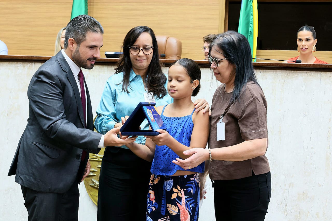 Prêmio de Poesia  (69).jpeg