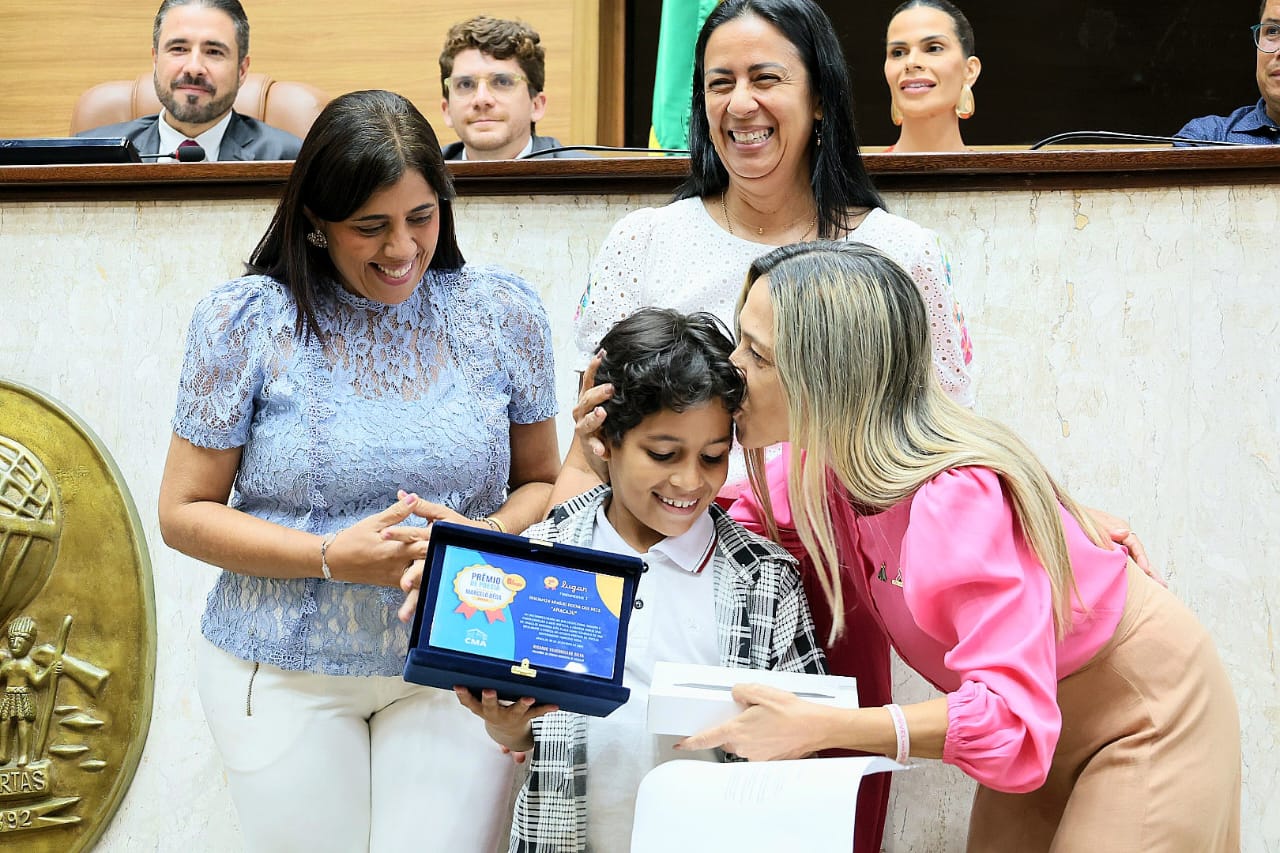 Prêmio de Poesia  (90).jpeg