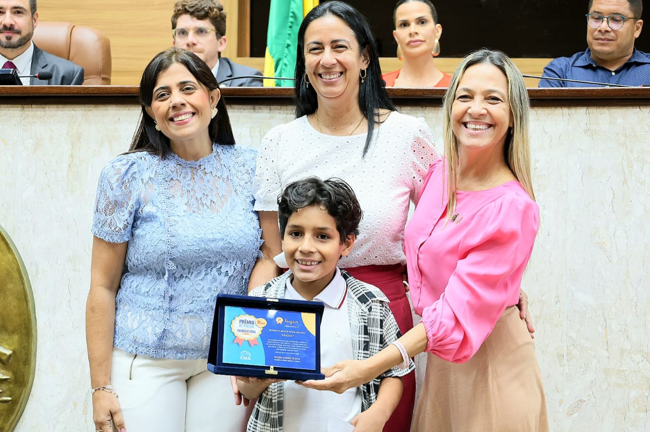 Prêmio de Poesia  (92).jpeg