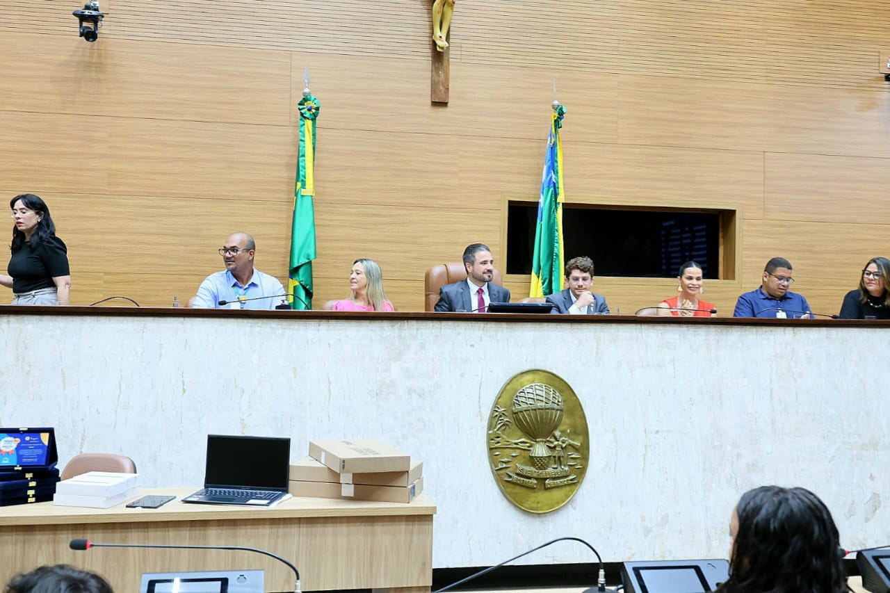 Prêmio de Poesia  (99).jpeg