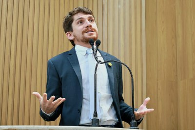 WhatsApp Image 2025-09-04 at 10.04.11 (1).jpeg