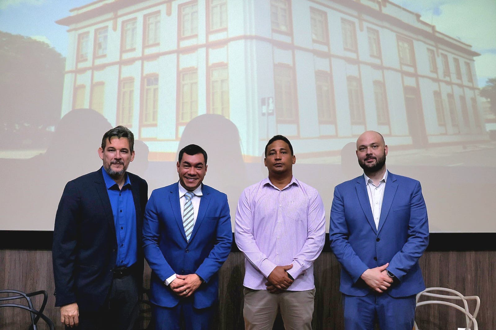 Durante a Semana do Servidor, Escola do Legislativo de Aracaju promove palestra sobre Inteligência Artificial