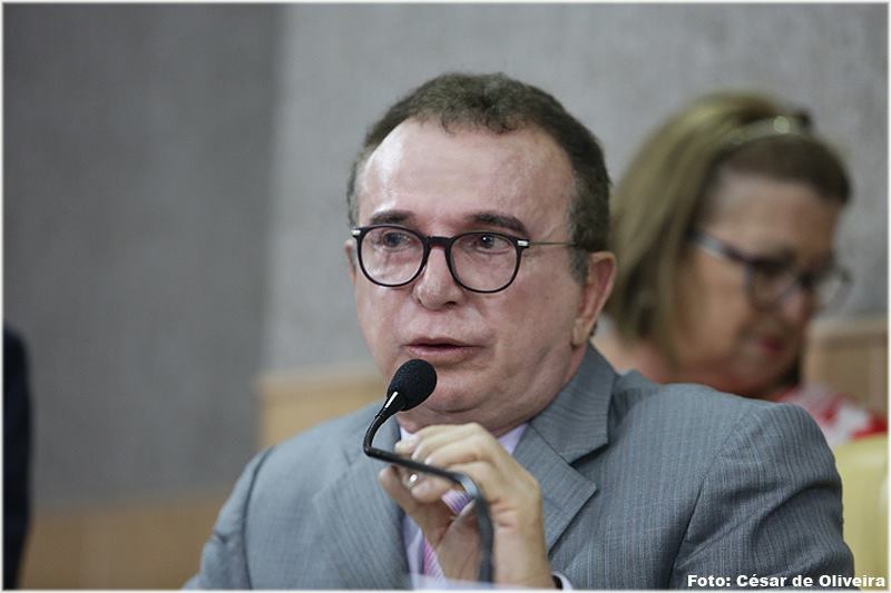 ​Dr. Gonzaga cobra manutenção das praças do Médici