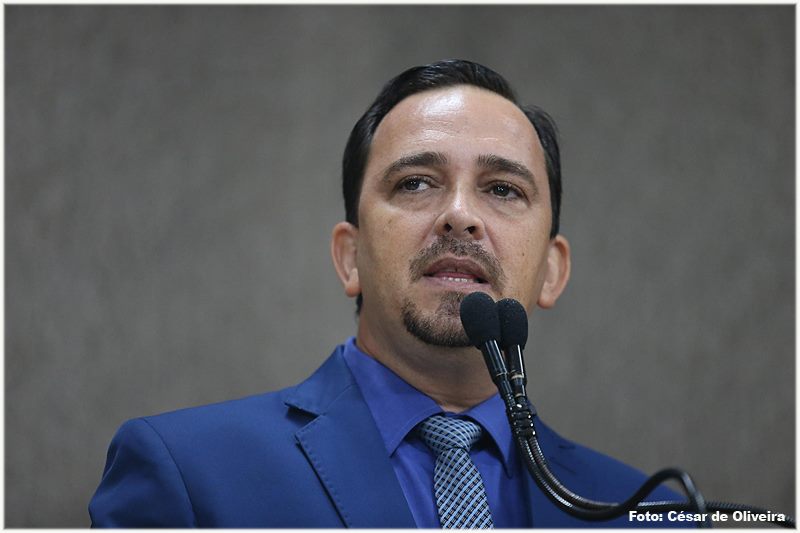 “A CPI do Lixo não vai parar”, avisa Fábio Meireles em resposta à oposição