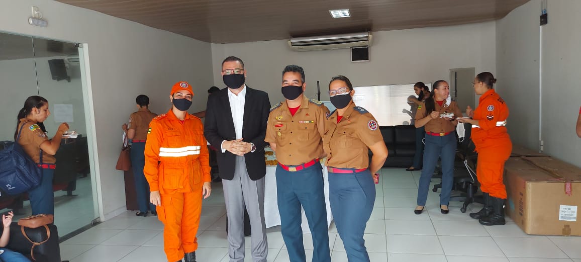 “Aproximação com forças policiais gera empatia”, defende Eduardo Lima