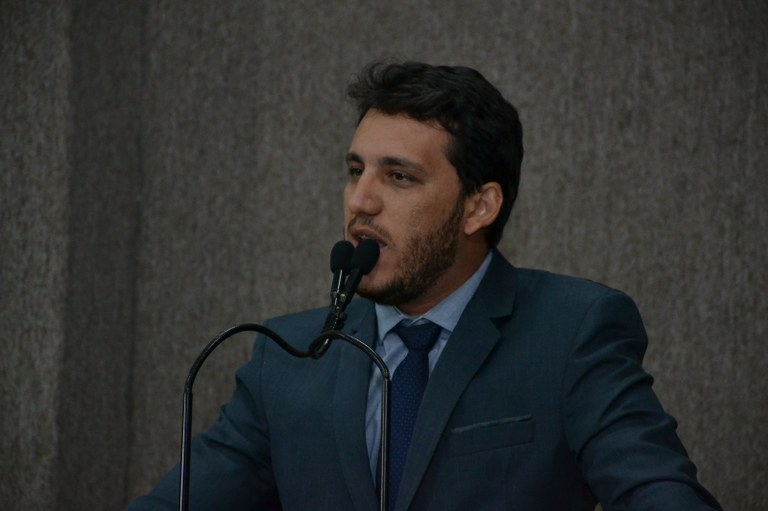 “Aracaju está na contramão nacional e mostra desenvolvimento”, afirma Camilo Lula