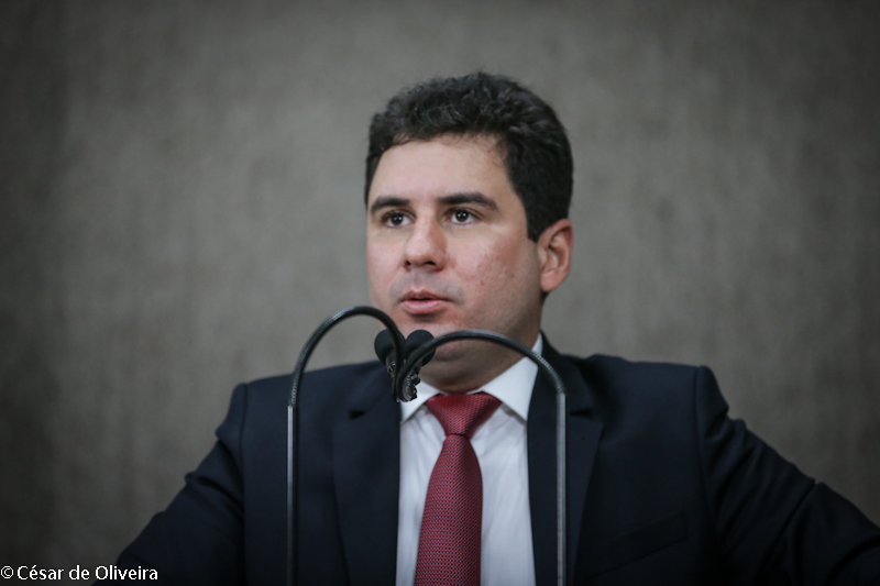 “Defender o fim do exame da OAB é prejudicar a própria sociedade”, diz Armando Batalha Júnior