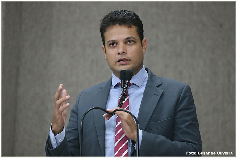 “Deso precisa ter mais comprometimento com o acabamento das obras”, diz Anderson de Tuca