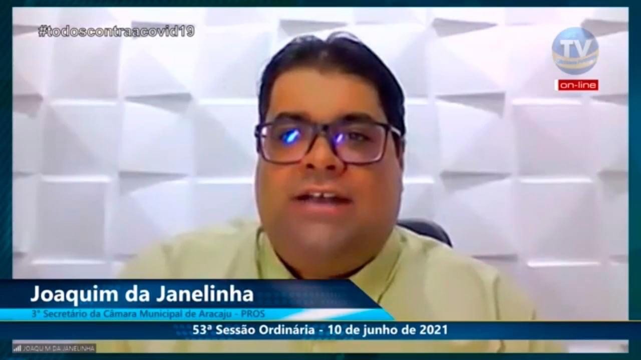 “É necessário uma força-tarefa de tapa-buracos para o Paraíso do Sul”, disse Joaquim da Janelinha