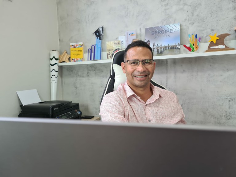 “Edvaldo assumiu esse compromisso na campanha. Estou aqui para cobrar”, diz Sargento Byron sobre acessibilidade