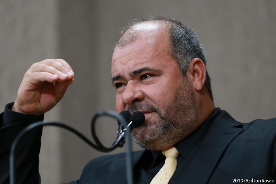 “Esse governo está desconstruindo a segurança jurídica dos trabalhadores”, afirma vereador Isac