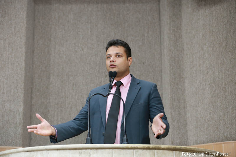 “Estamos vivendo uma das maiores crises na segurança pública”, diz Anderson de Tuca