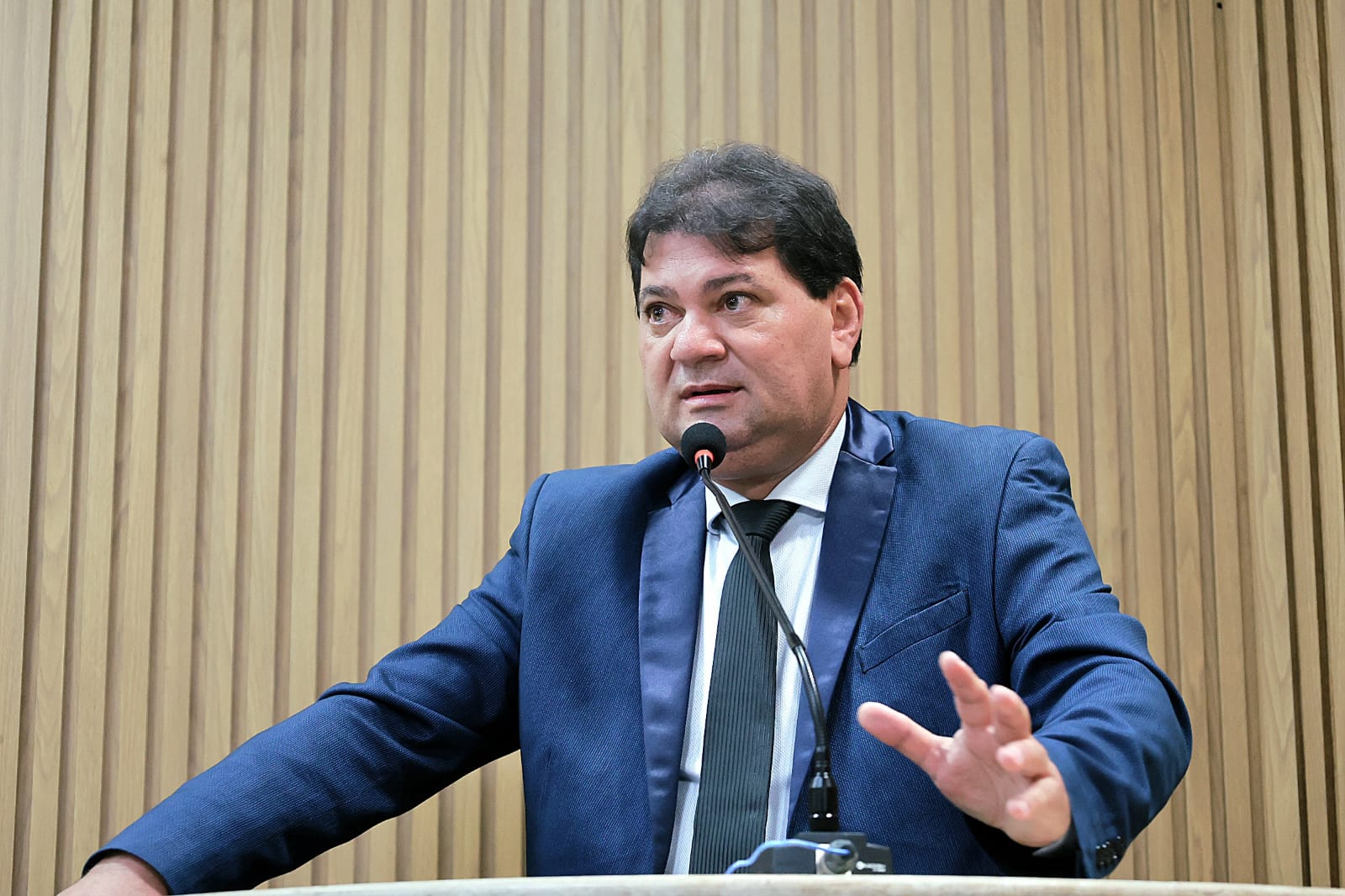 “Mesmo em licença, Fábio Mitidieri mantém atuação e aciona Defesa Civil para resposta às chuvas em Sergipe”, destaca o vereador Miltinho Dantas em pronunciamento na CMA