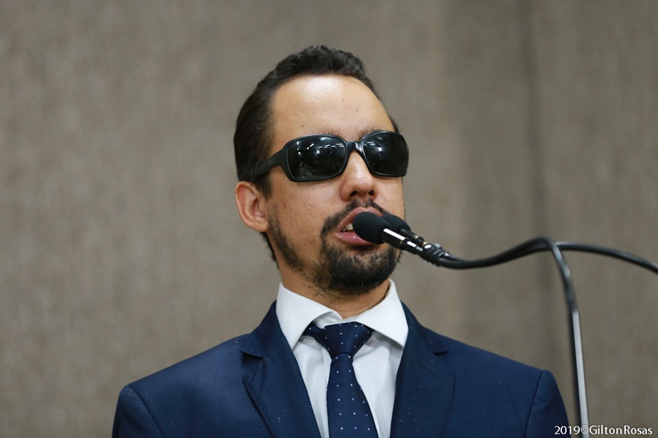 “Não é favor. É Lei”, diz Lucas Aribé ao cobrar reajuste do piso do magistério