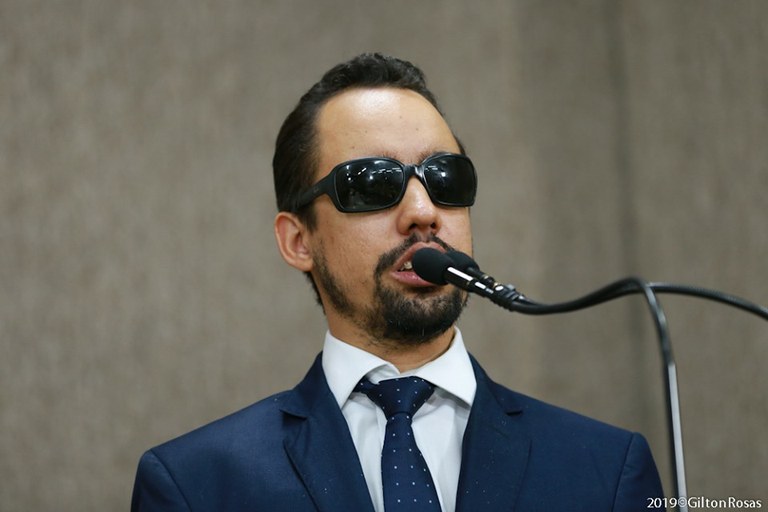 “Não é favor. É Lei”, diz Lucas Aribé ao cobrar reajuste do piso do magistério