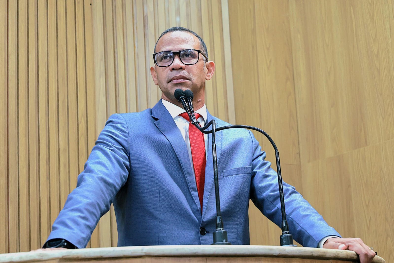 “Não podemos aceitar que a história dessas pessoas se torne invisível diante de todos nós”, declara vereador Sargento Byron sobre a Zona de Expansão 