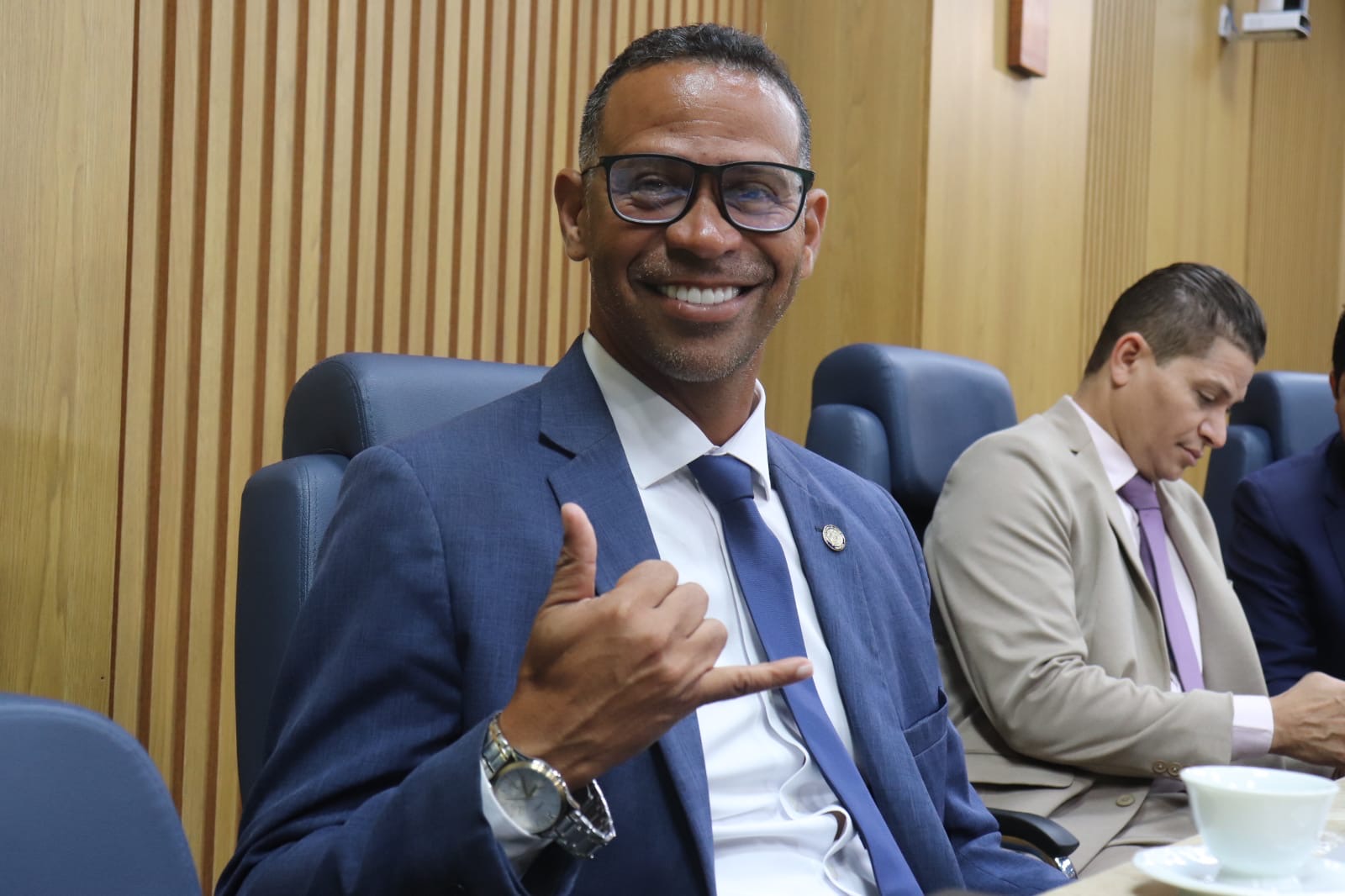 “Olho para trás e reforço o compromisso com cada voto que me foi confiado”, celebra Sargento Byron nos cem primeiros dias de mandato