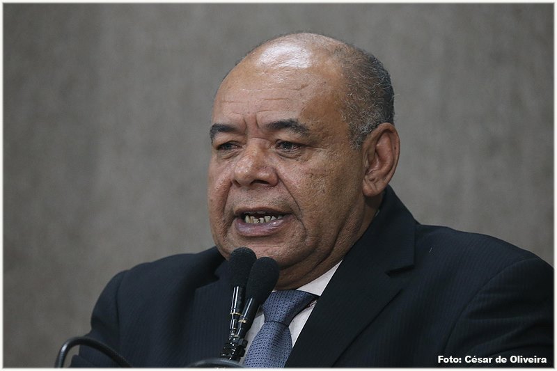 “Precisamos unir forças para salvar a Saúde de Aracaju”, reafirma Seu Marcos