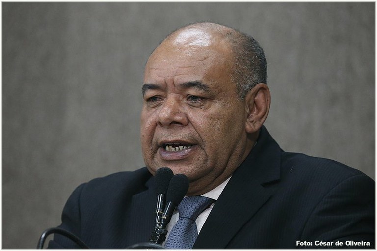 “Precisamos unir forças para salvar a Saúde de Aracaju”, reafirma Seu Marcos