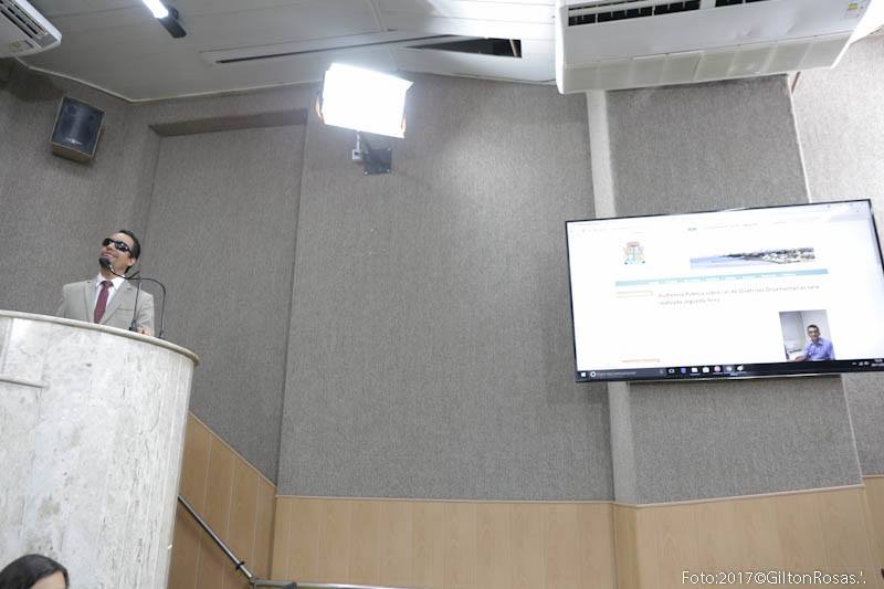 “Prefeitura de Aracaju esconde audiências públicas do povo”, afirma Lucas Aribé