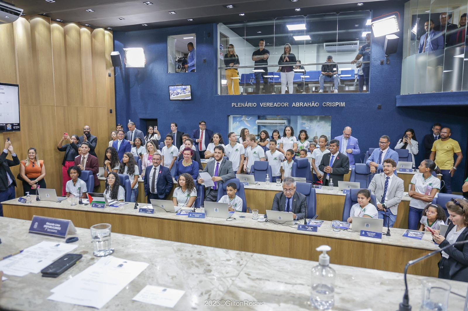 A convite do vereador Cícero do Santa Maria alunos do Centro Educacional Construir vão à Câmara