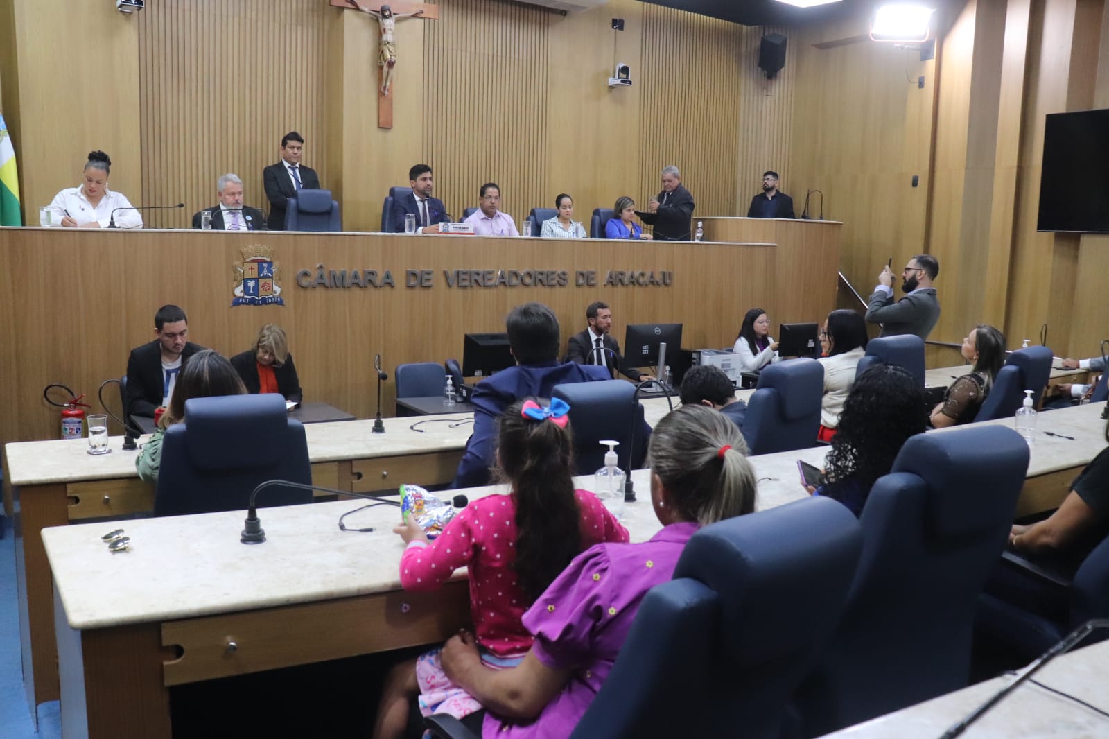 Abril Azul: CMA promove audiência pública sobre a conscientização do Transtorno do Espectro Autista (TEA)