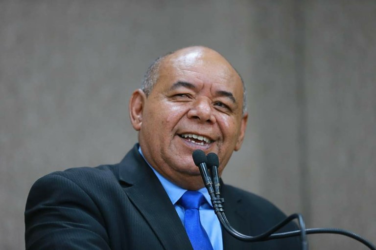 Abril Marrom: Seu Marcos destaca lei de sua autoria