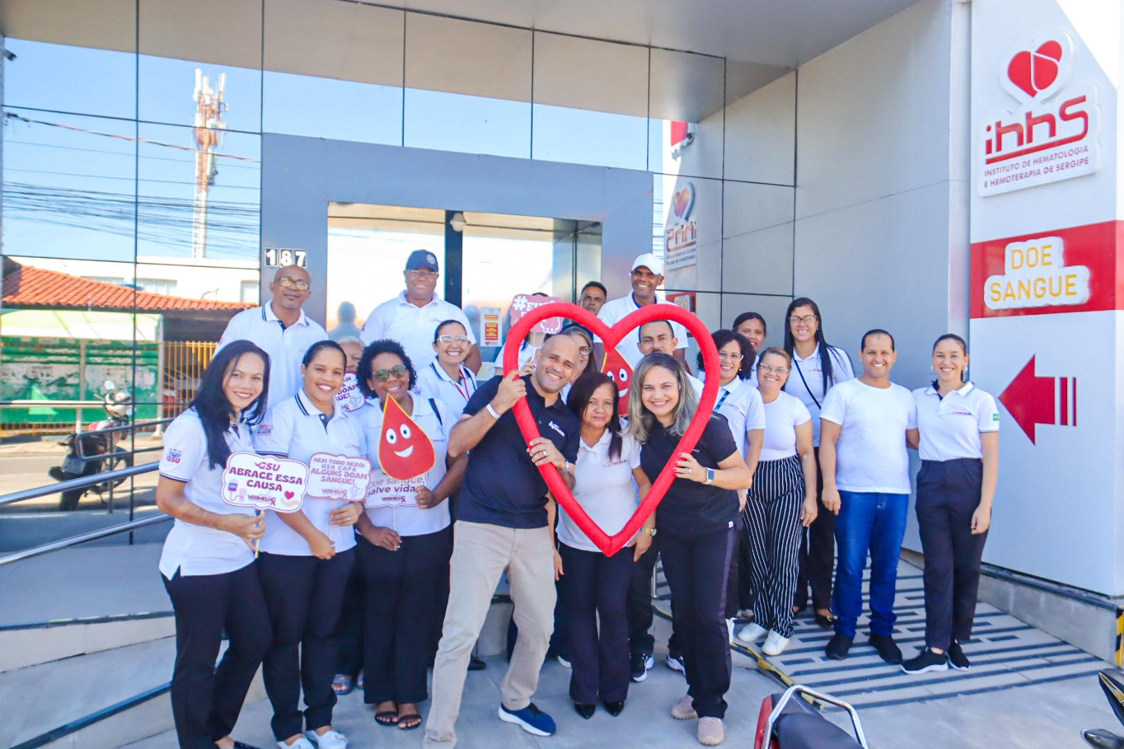 Alex Melo comemora ação de doação de sangue em Aracaju