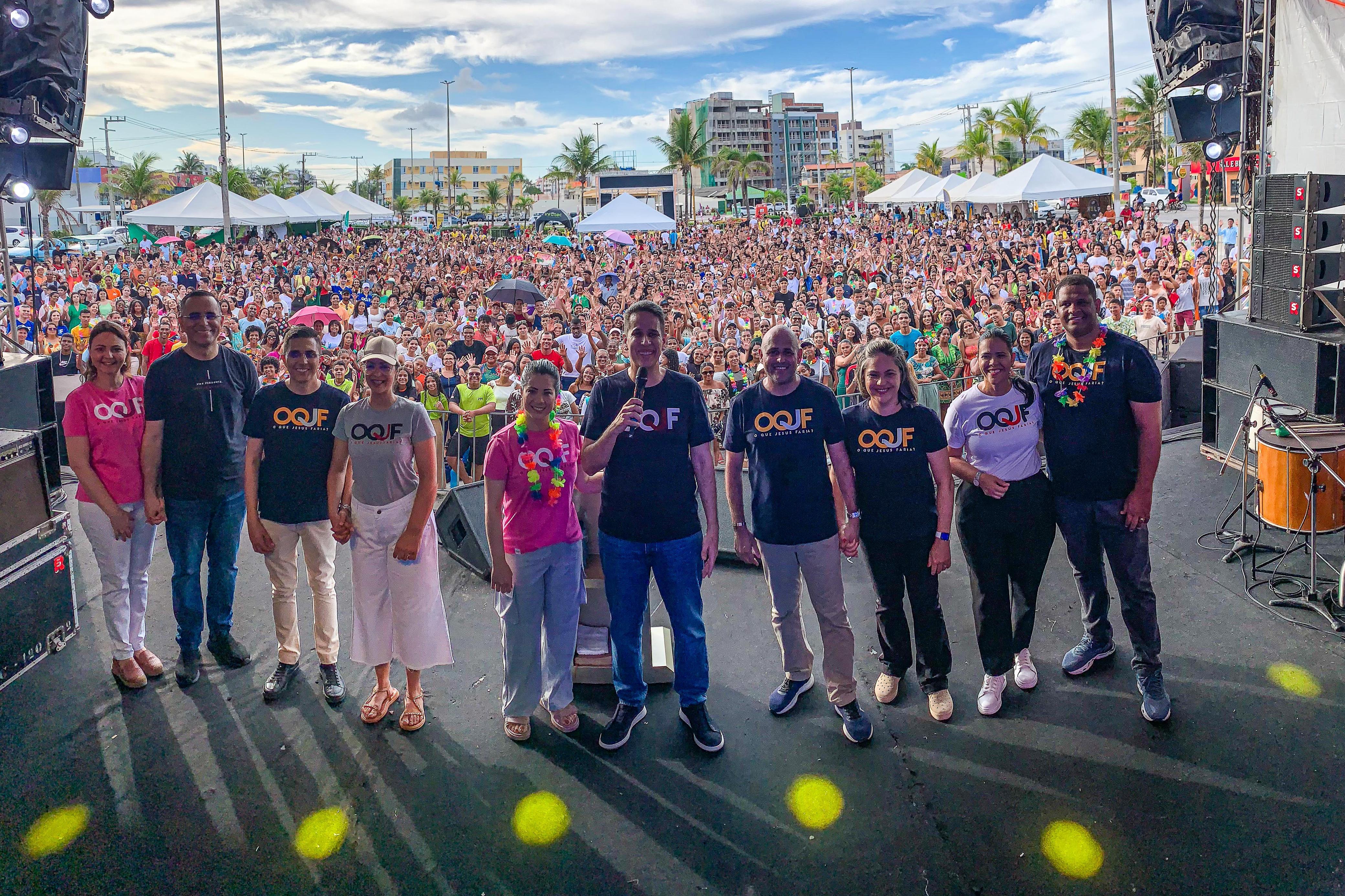 Alex Melo comemora sucesso do Luau da Força Jovem Universal em Aracaju