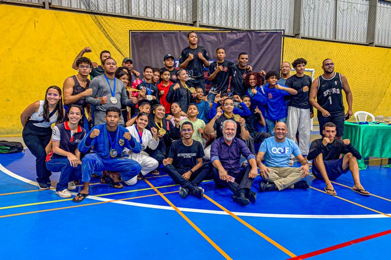 Alex Melo comemora sucesso do 'Tatame da Vida' que reuniu mais de 100 atletas no Bugio