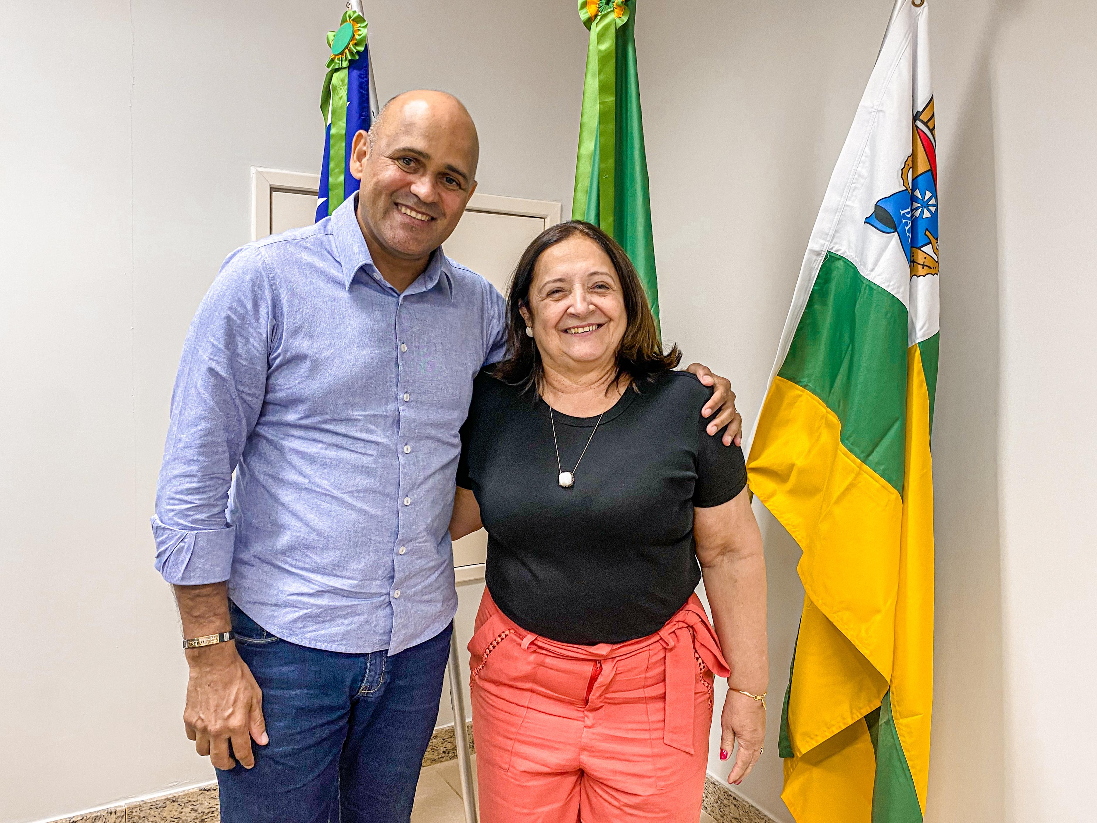 Alex Melo se reúne com Edna Amorim e reforça importância do esporte nas escolas