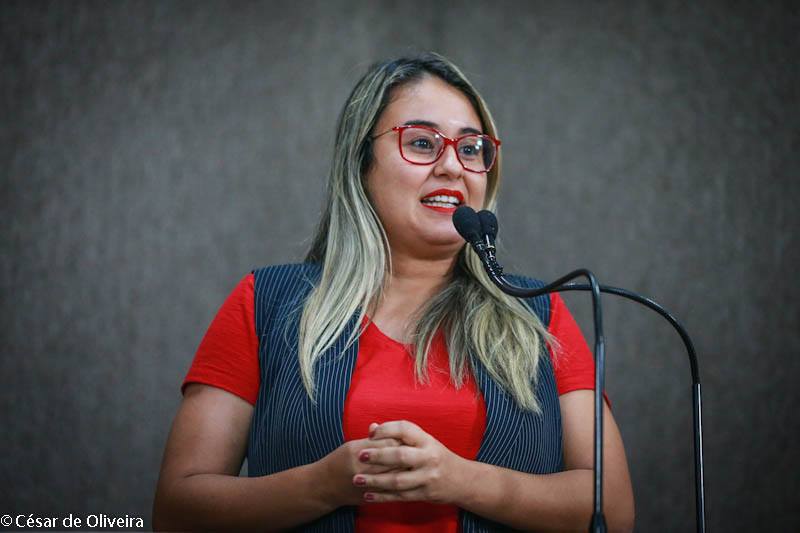 Alta do preço do gás de cozinha tem elevado o número de queimados no Huse, alerta Kitty