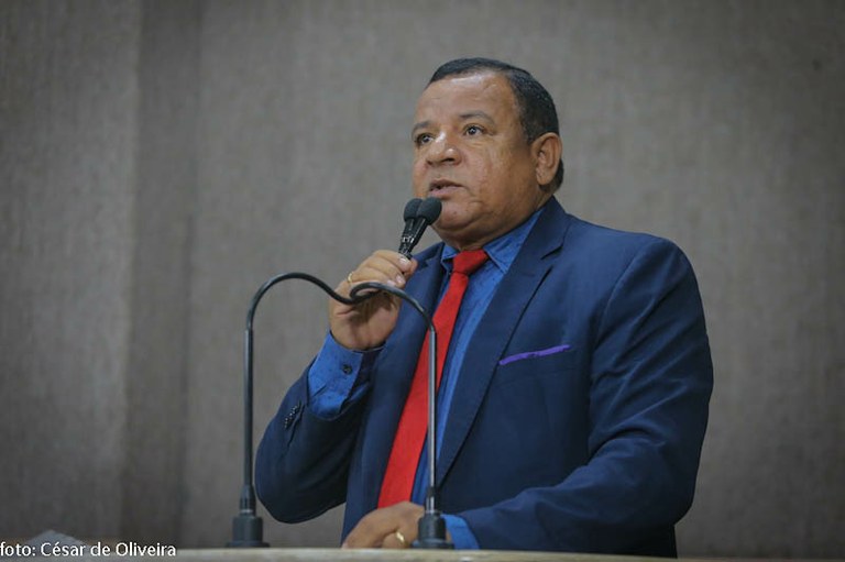 Américo de Deus apoia manifestações de trabalhadores 